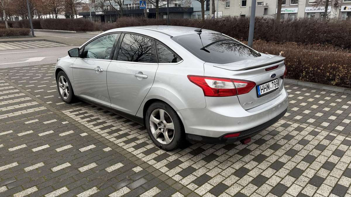 Ford Focus, 2.0 l., Седан