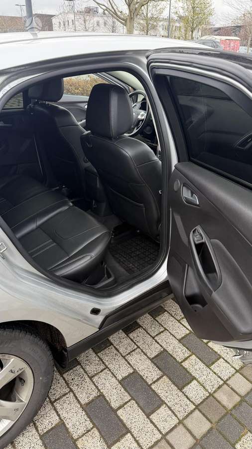 Ford Focus, 2.0 l., Седан