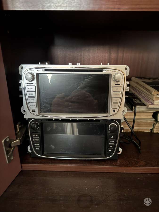-Kita- Vw, lcd displays