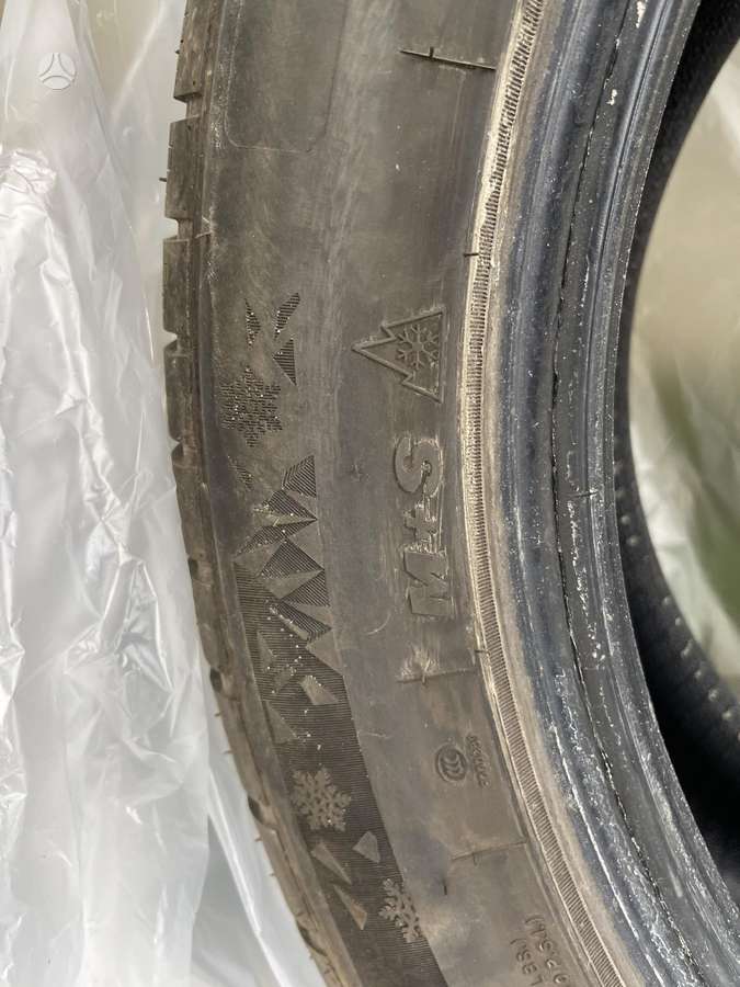 Tracmax, winter 225/50 R18