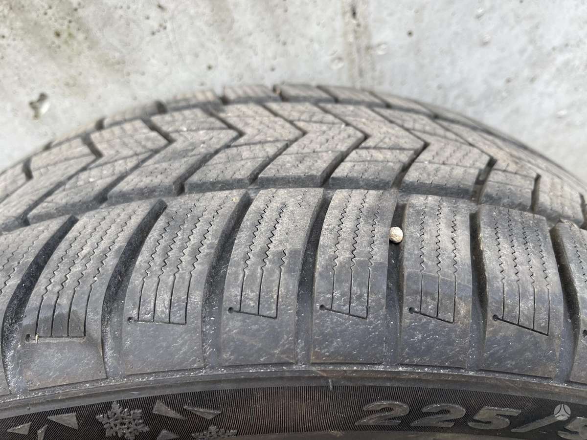 Tracmax, winter 225/50 R18