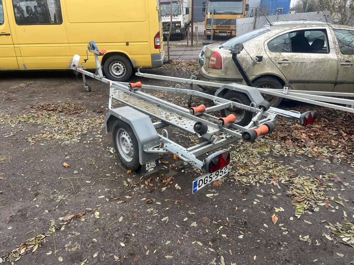 Respo Bison, passenger car trailers