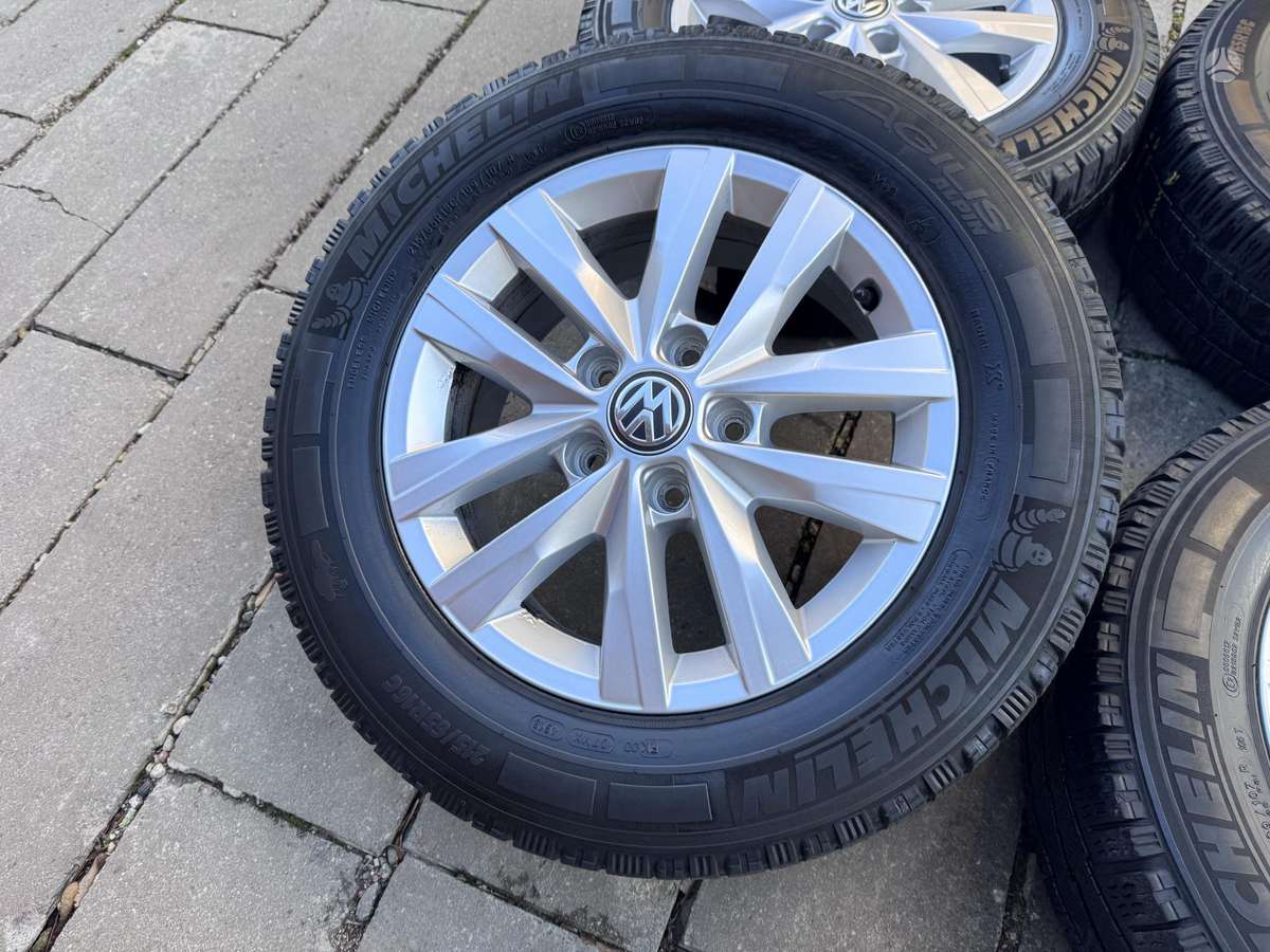 Volkswagen MULTIVAN, lengvojo lydinio, R16