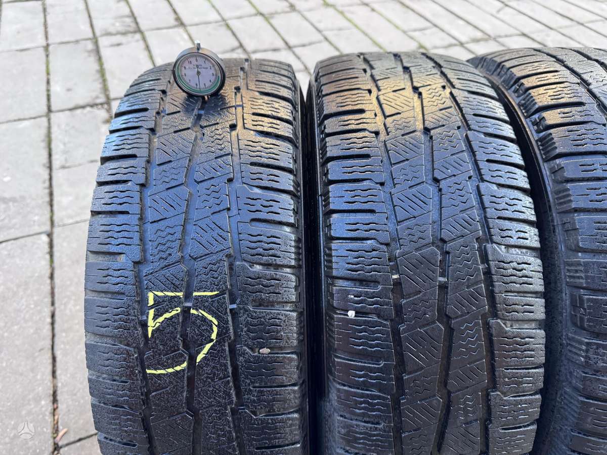 Volkswagen MULTIVAN, lengvojo lydinio, R16