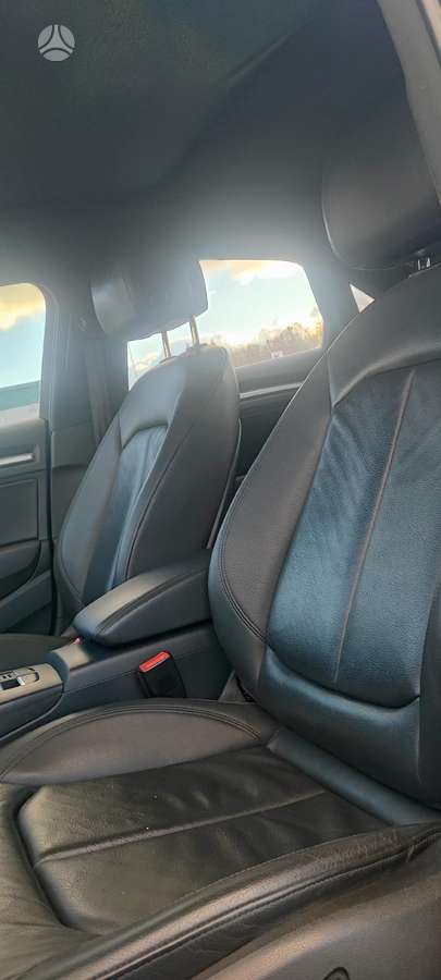Audi A3, 1.8 l., Седан