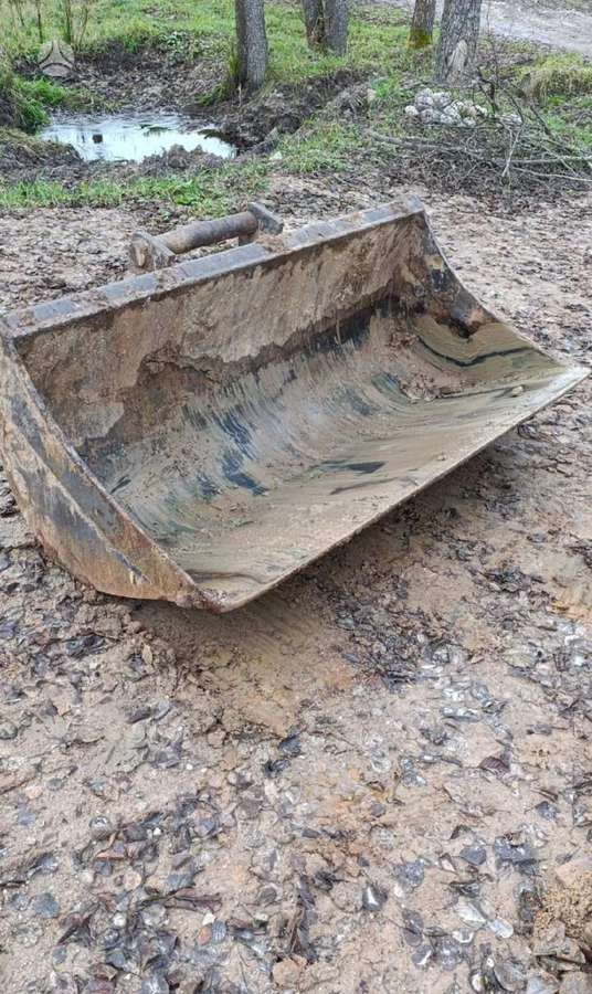 -Kita- S-70 Planiravimo 1.80 m, buckets