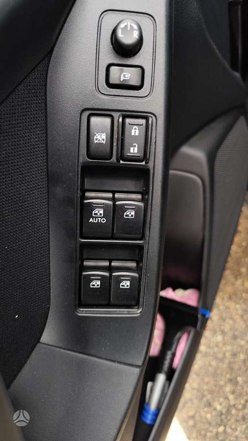 Subaru Forester, 2.0 l., mpv / minivan