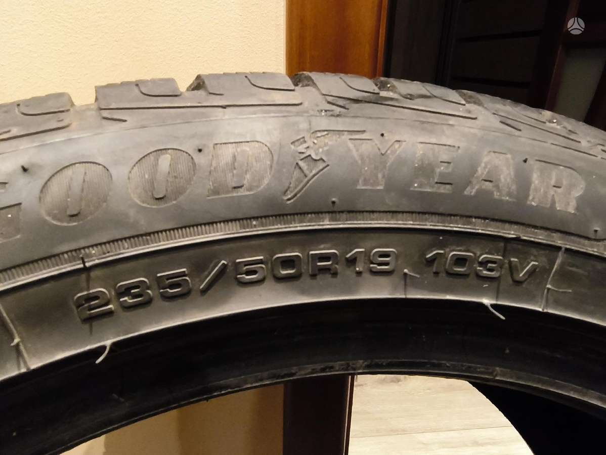 Goodyear, vissezonas 235/50 R19