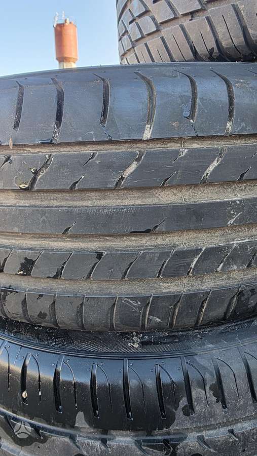 Michelin, summer 235/45 R17