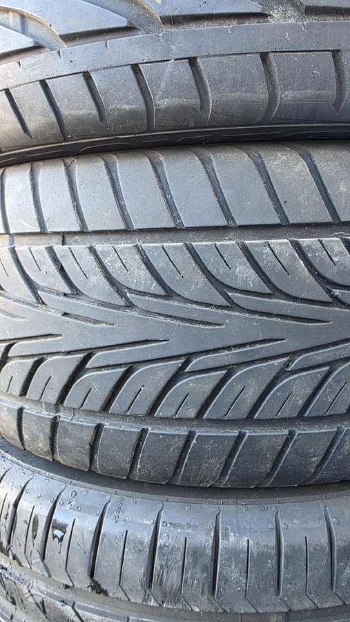 Michelin, summer 235/45 R17
