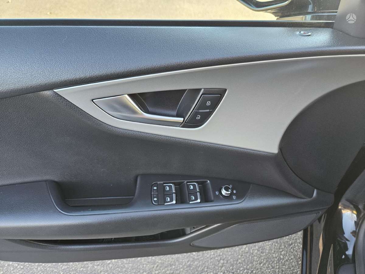 Audi A7, 3.0 l., sedanas