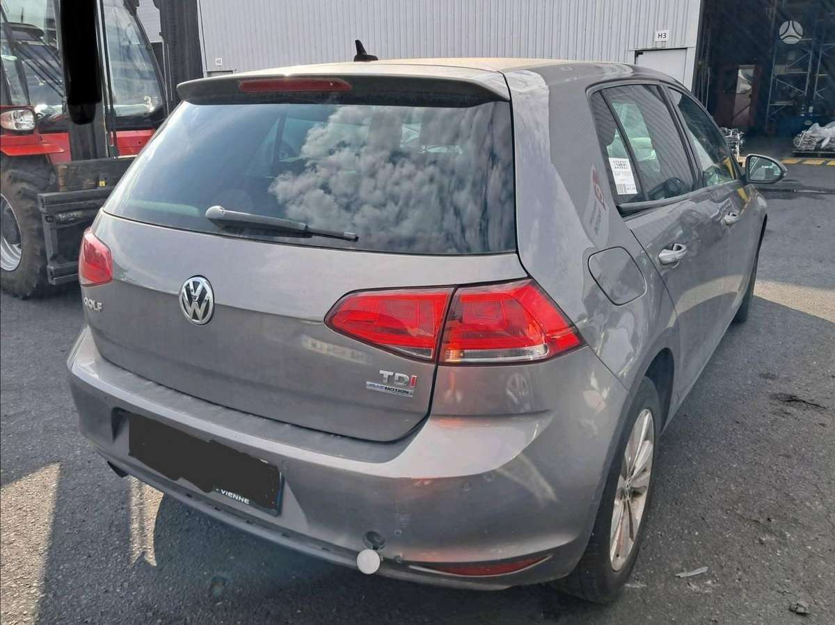 Volkswagen Golf по частям