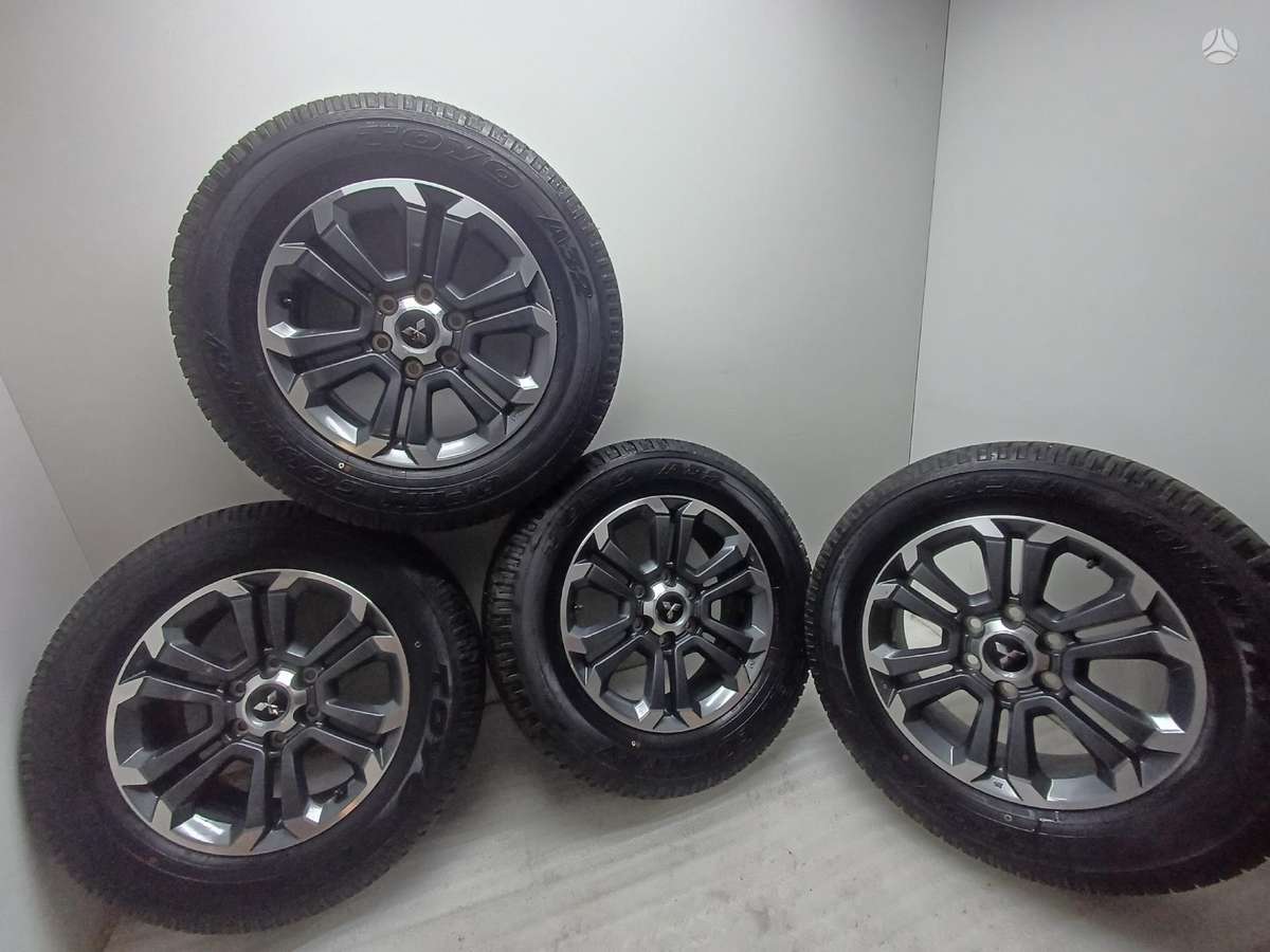Mitsubishi L200 R18