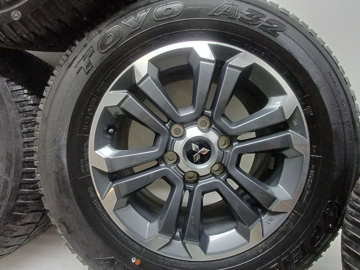 Mitsubishi L200 R18
