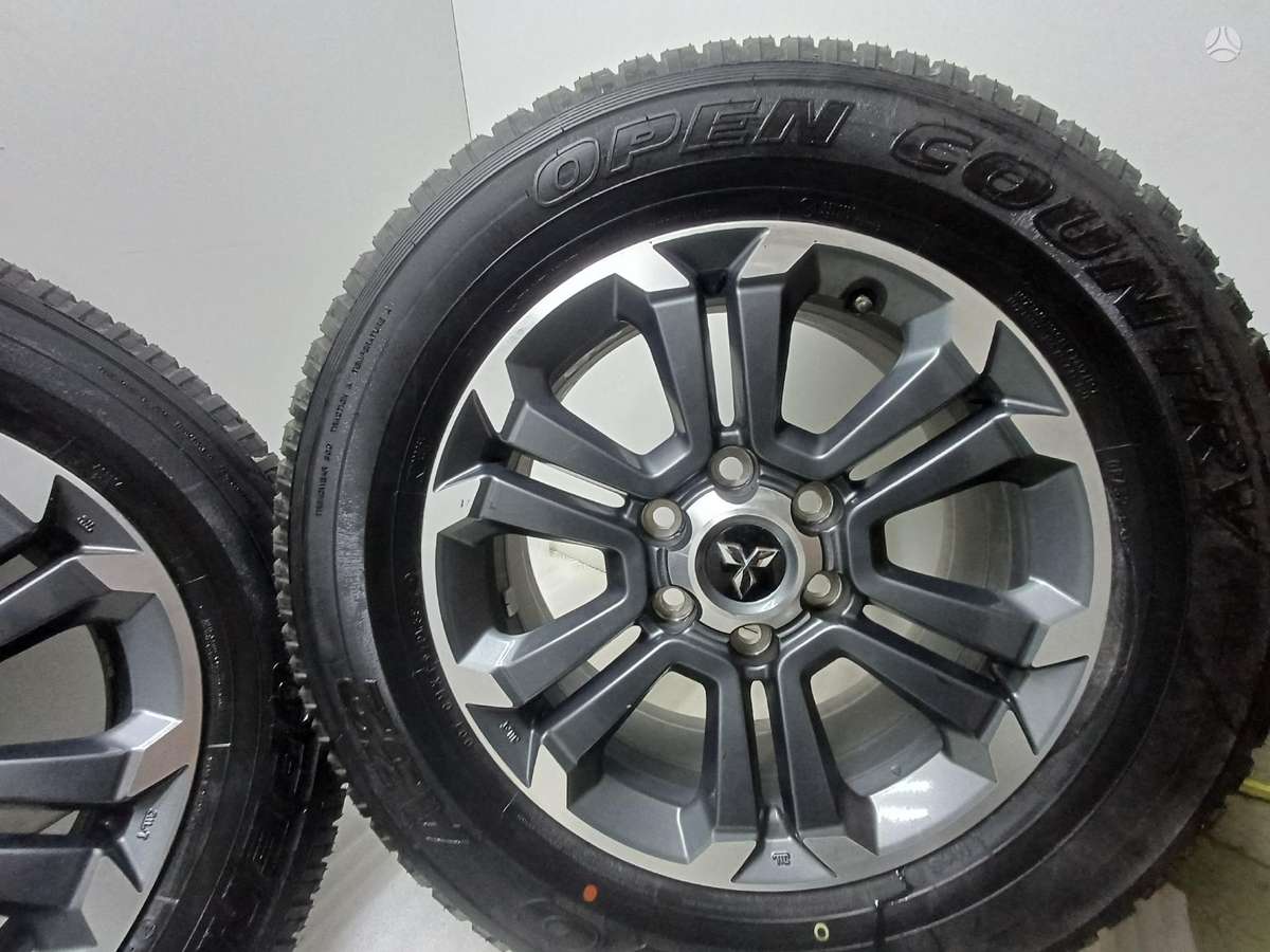 Mitsubishi L200 R18