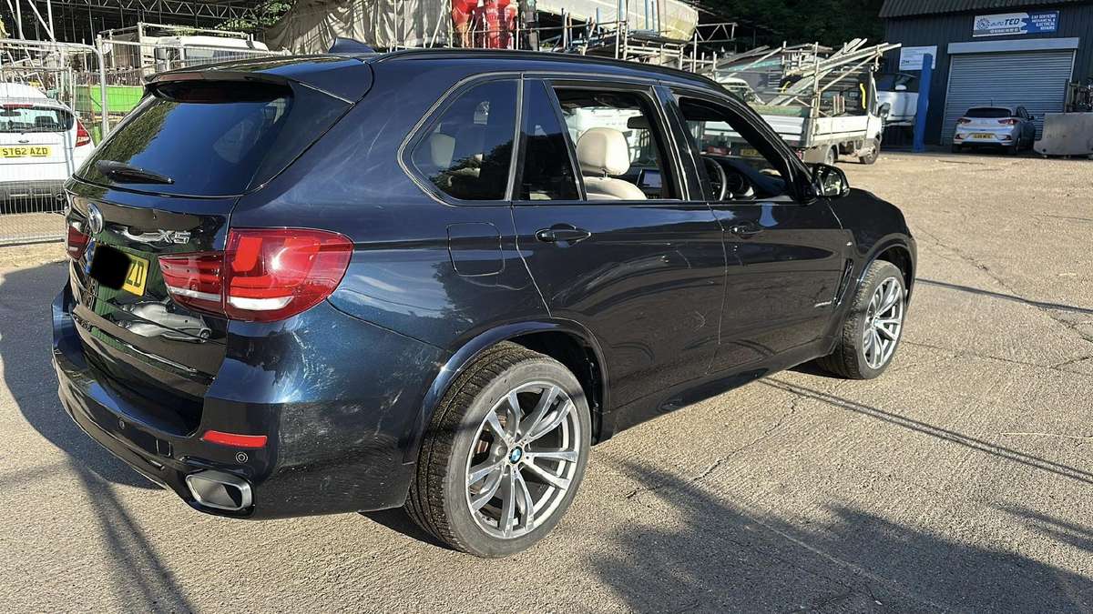 BMW X5