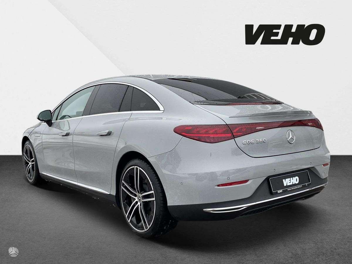Mercedes-Benz EQE, sedanas