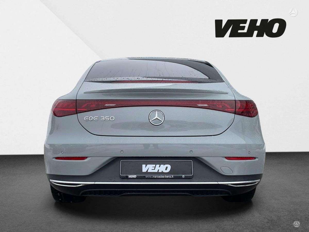 Mercedes-Benz EQE, sedanas