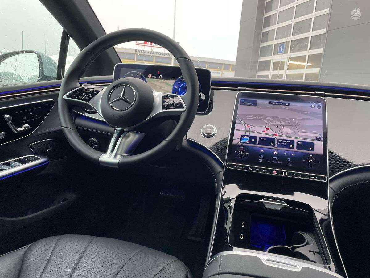 Mercedes-Benz EQE, sedanas