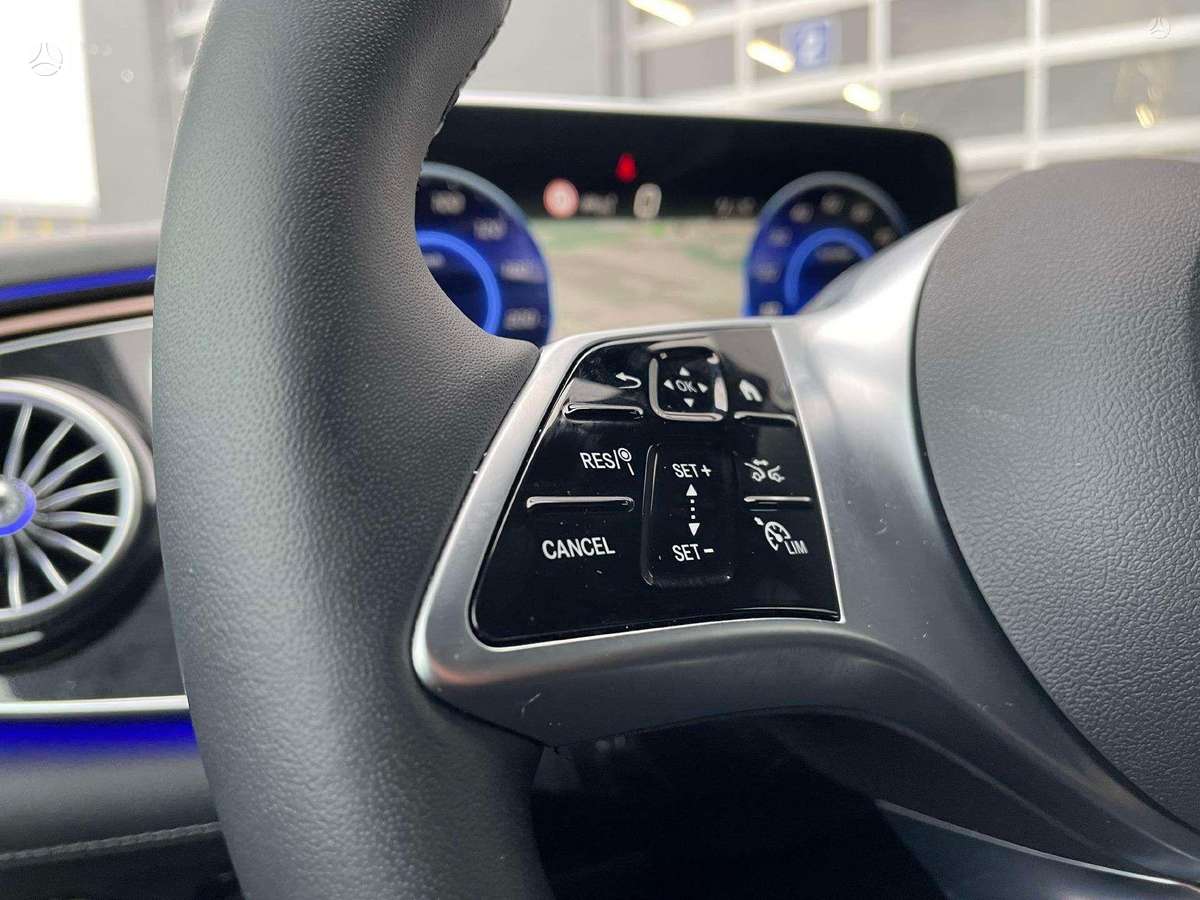 Mercedes-Benz EQE, sedanas