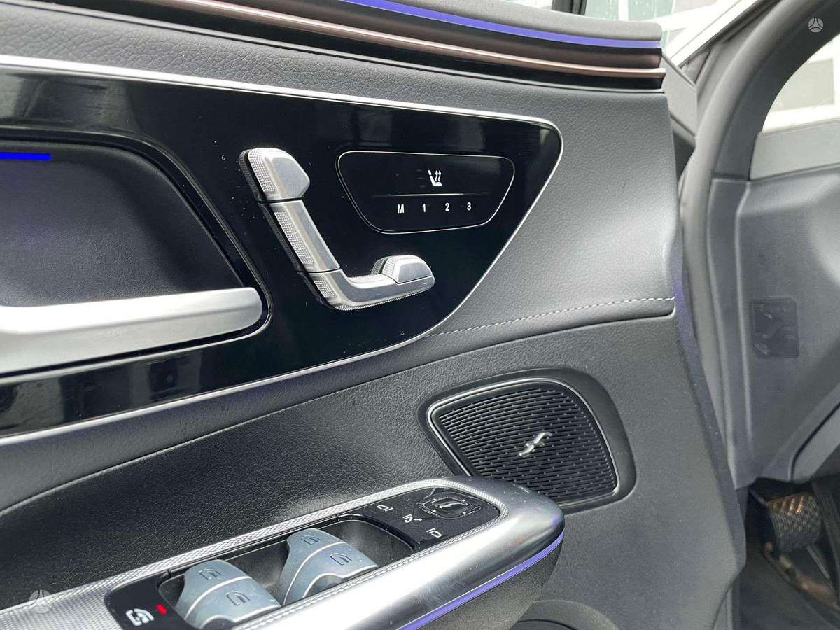 Mercedes-Benz EQE, sedanas