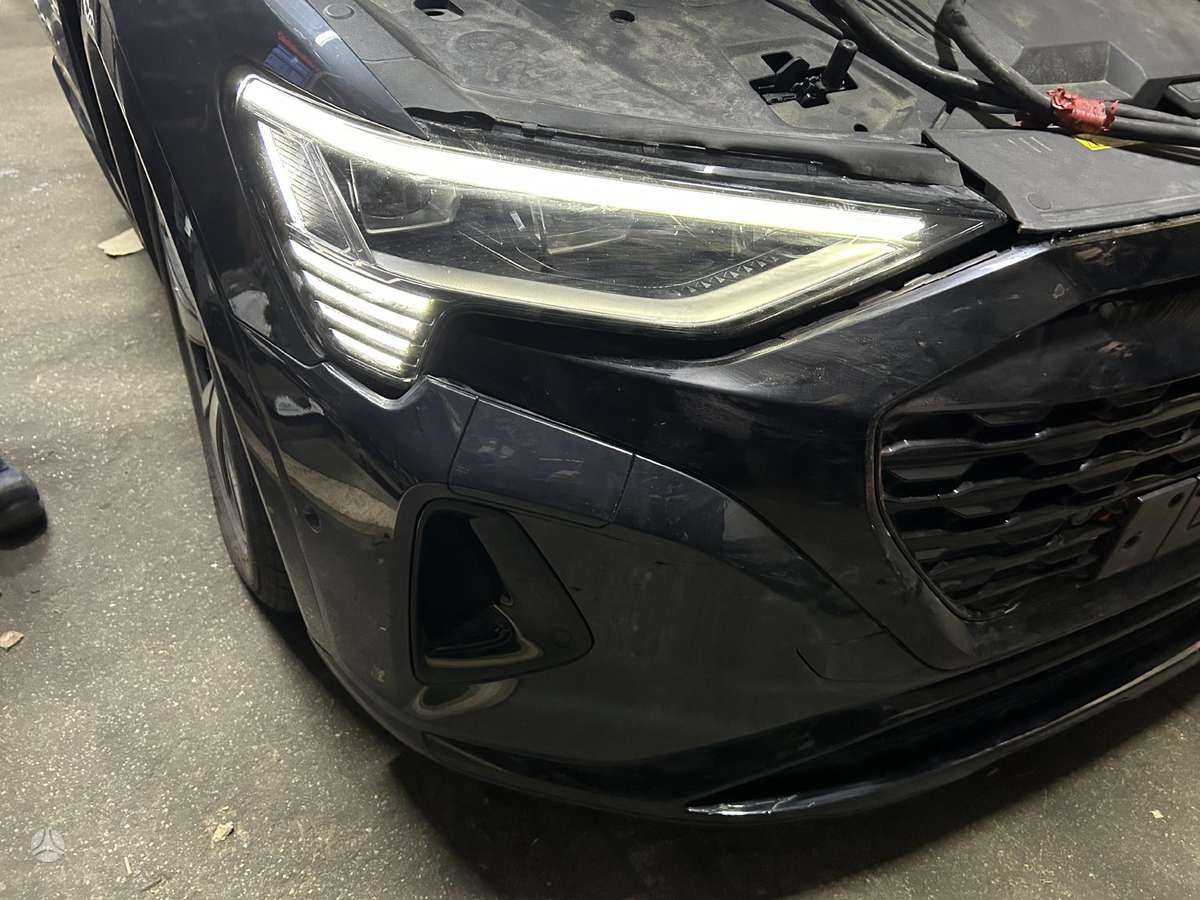 Audi Q8 e-tron