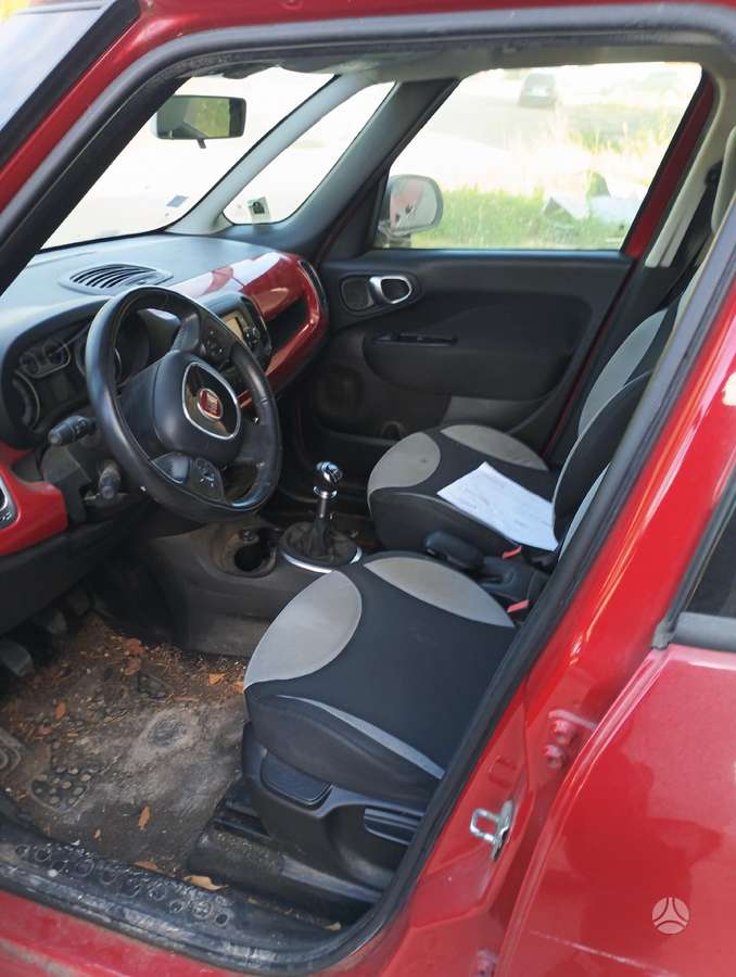 Fiat 500L dalimis