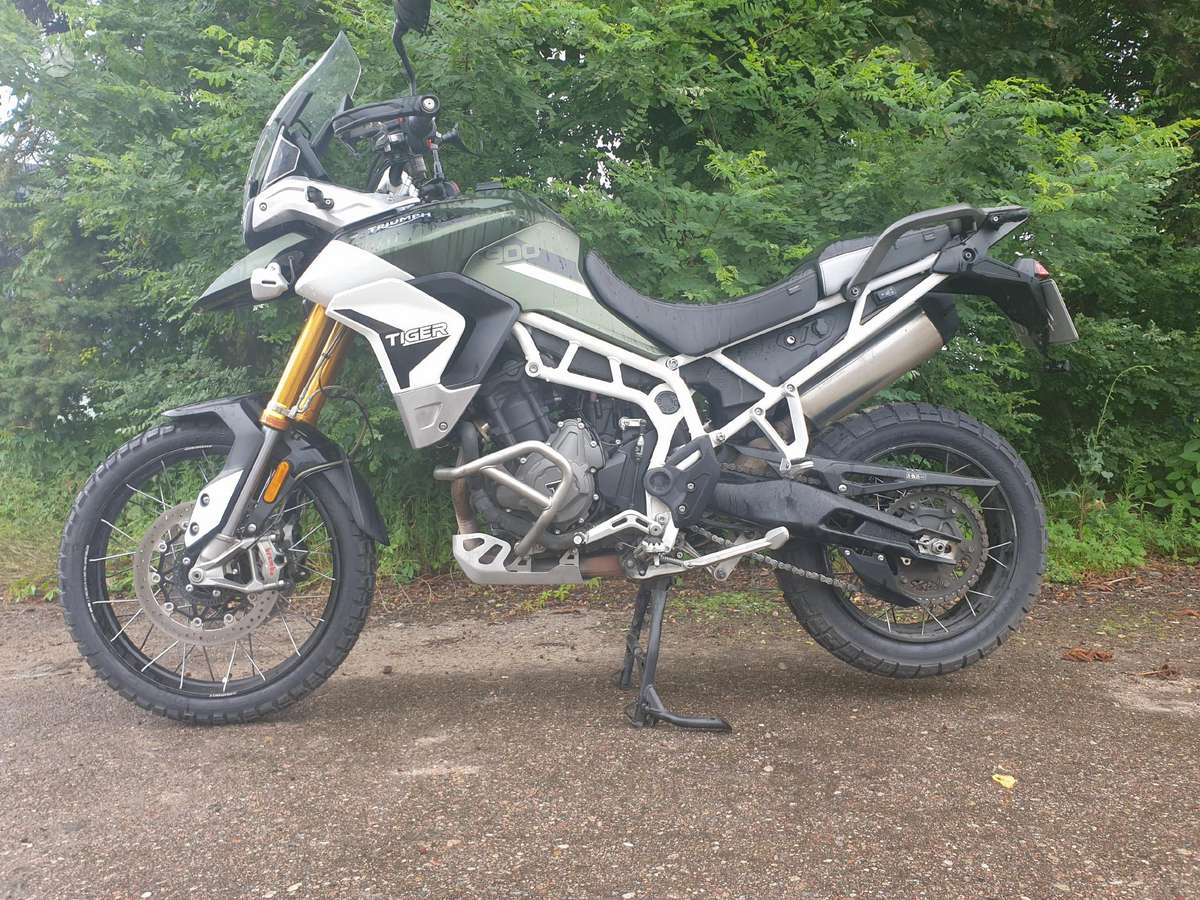 Triumph Tiger 900cc, enduro / adventure