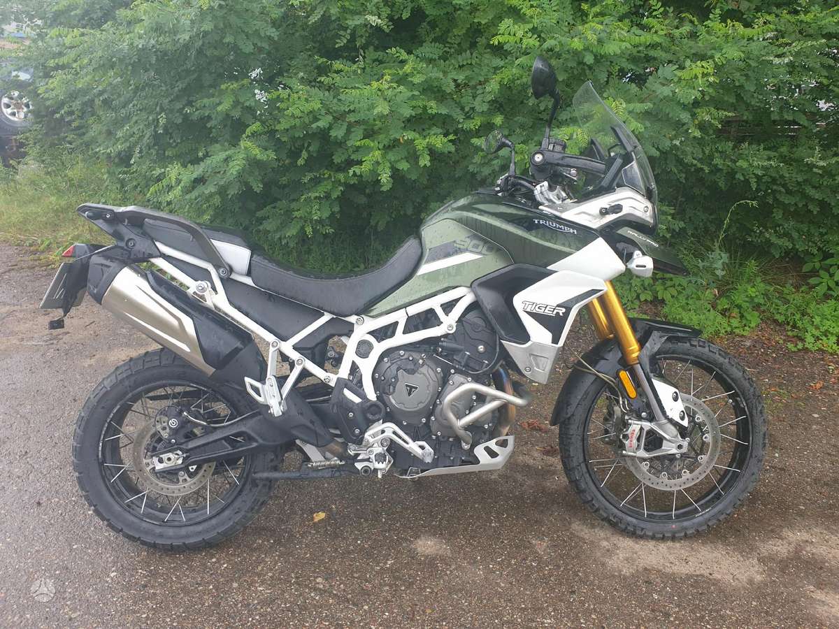 Triumph Tiger 900cc, enduro / adventure