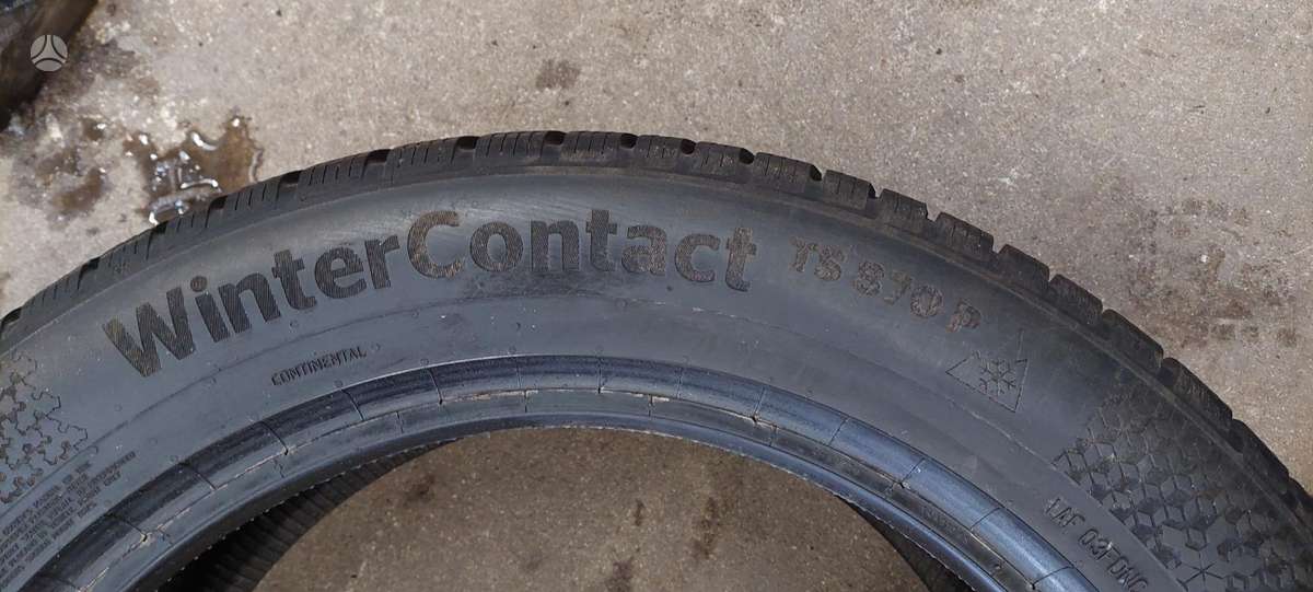 Continental, зимние 255/50 R19