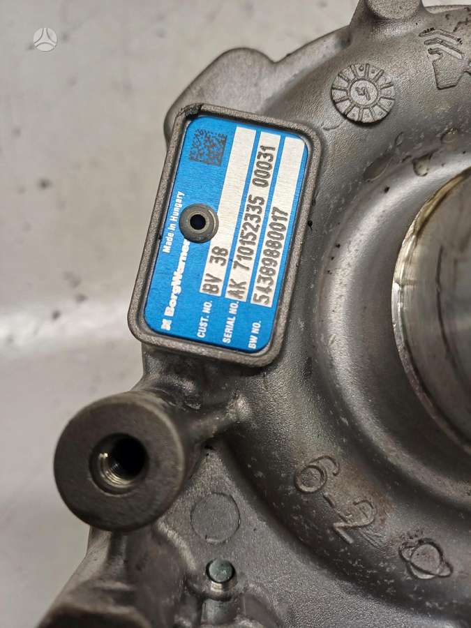Opel Vivaro, 54389880017, детали двигателя