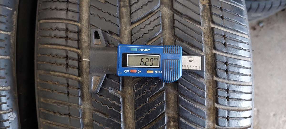 Bridgestone, vasaras 245/45 R19