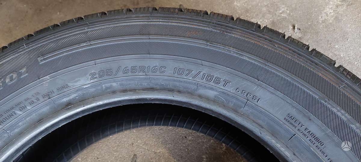 Falken, žieminės 205/65 R16