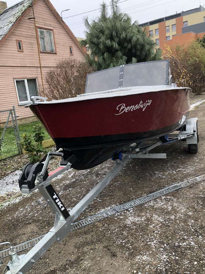 Tarybinė Progres 2, jahtas / kuteri