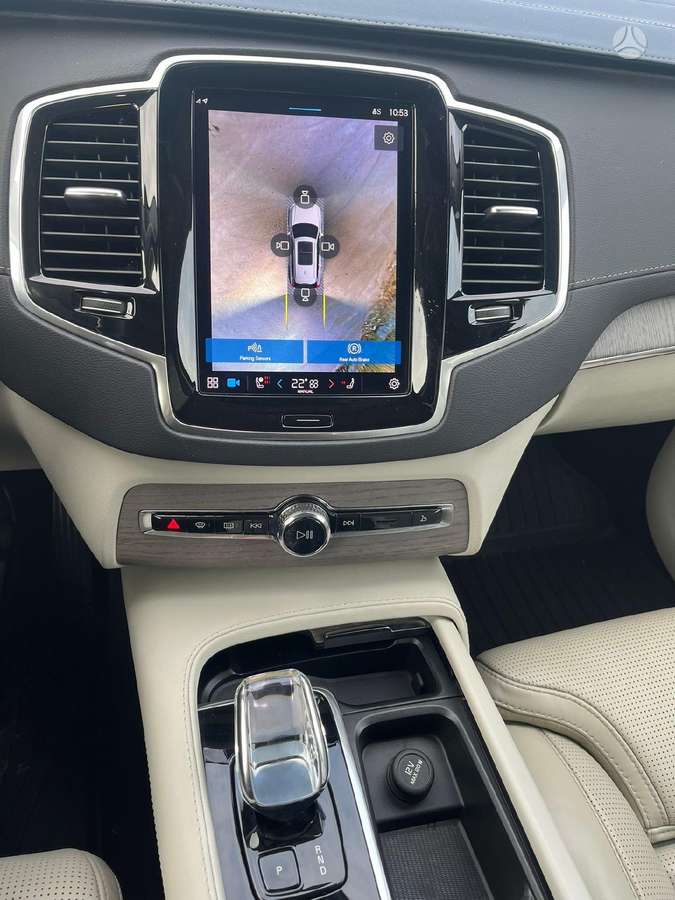 Volvo XC90 - 12