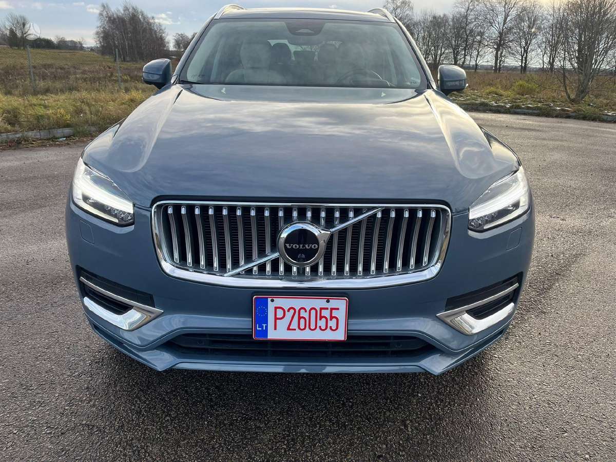 Volvo XC90 - 2