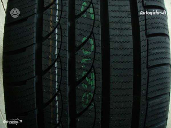 -Kita-, winter 215/60 R17