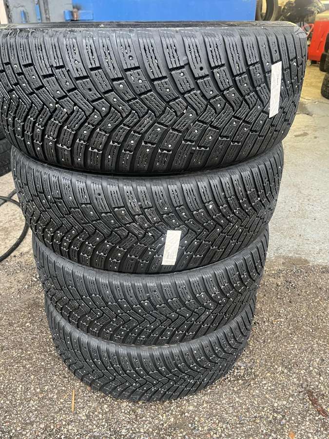 Continental IceContact 3, winter 235/55 R19