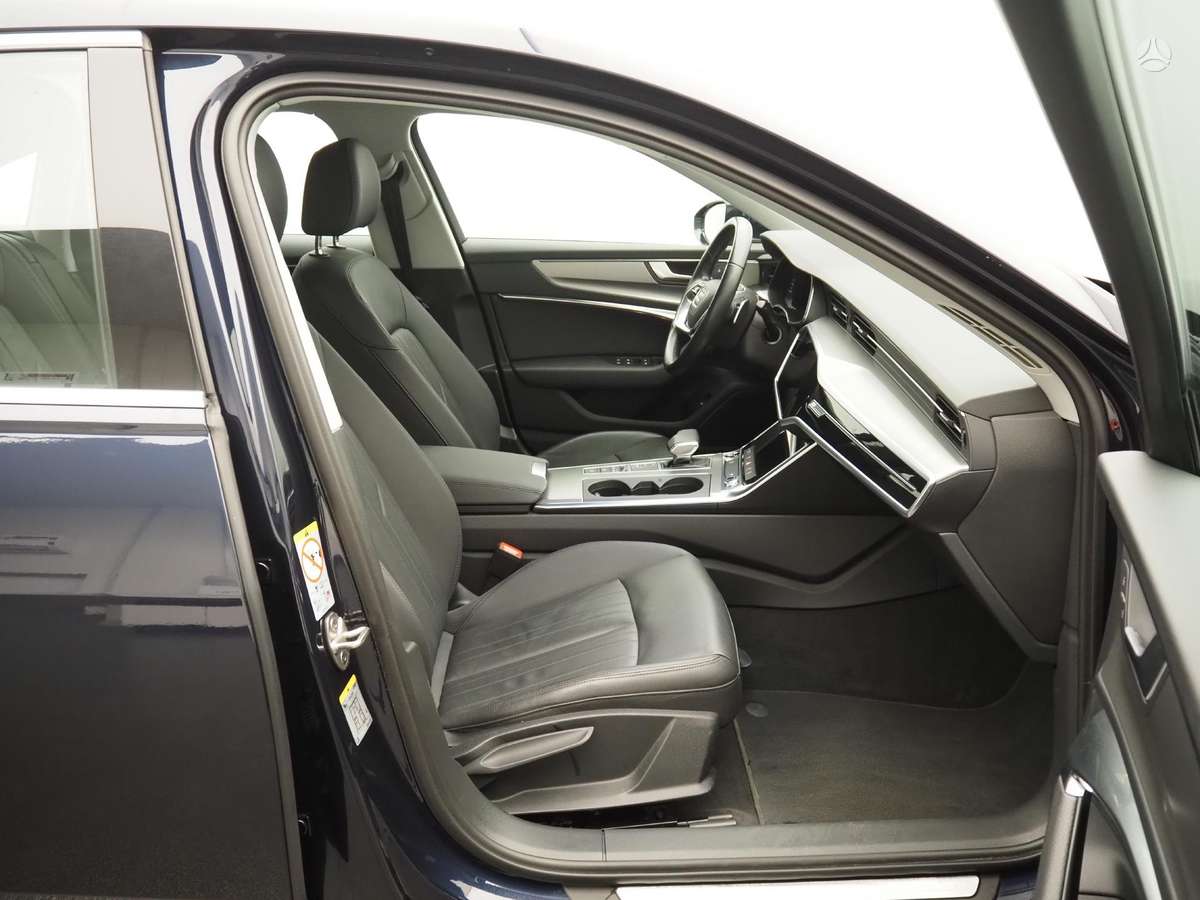 Audi A6, 2.0 l., Седан