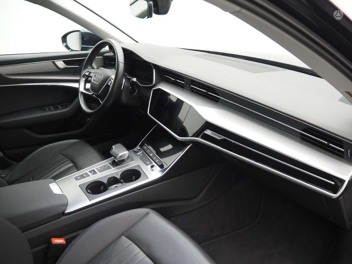 Audi A6, 2.0 l., Седан