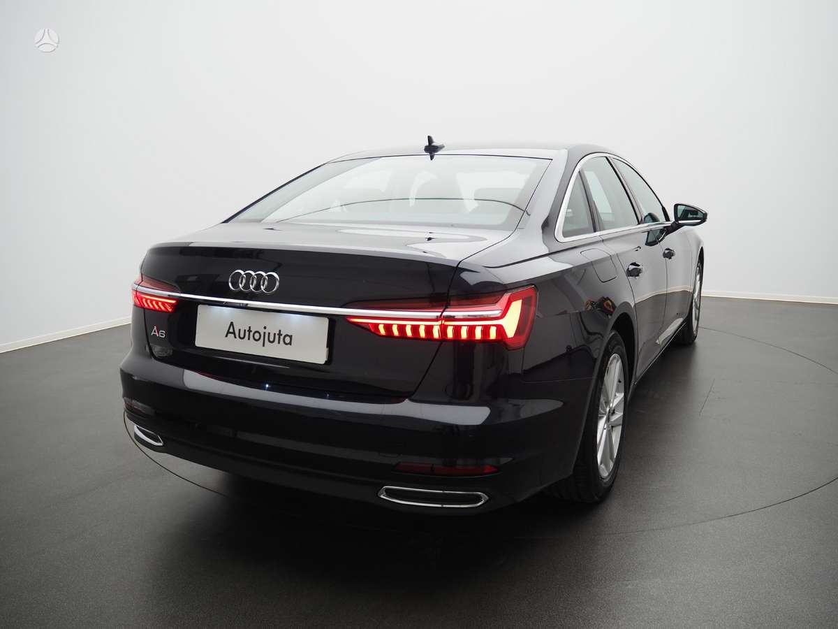 Audi A6, 2.0 l., Седан