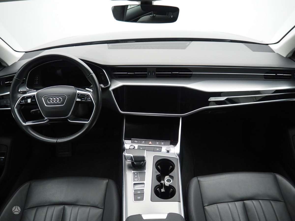 Audi A6, 2.0 l., Седан