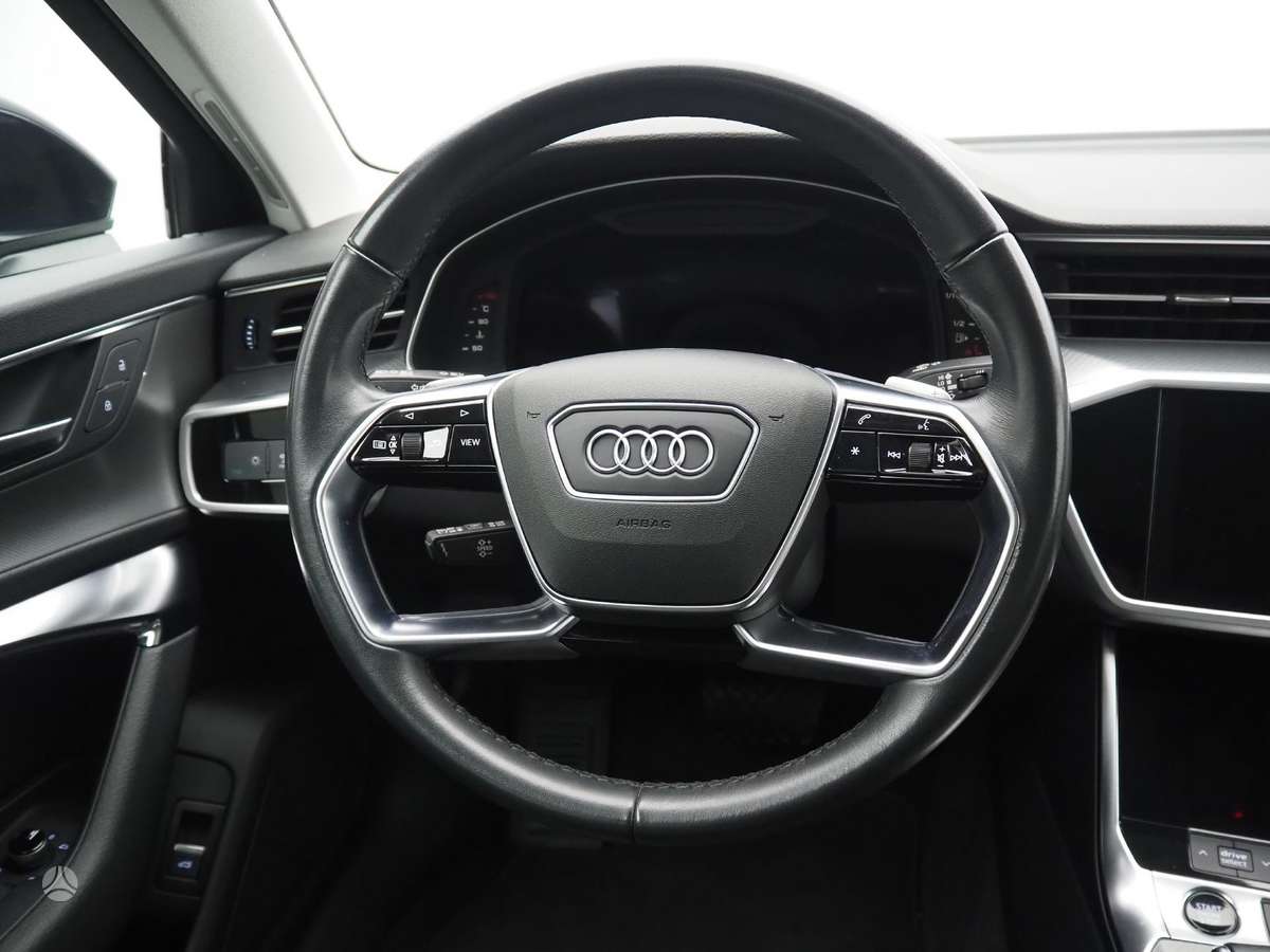 Audi A6, 2.0 l., Седан