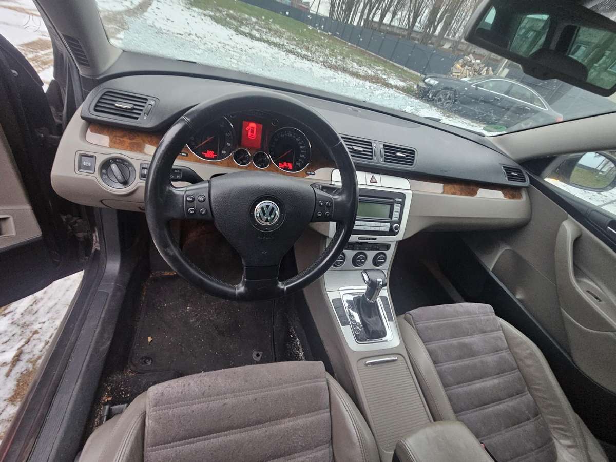 Volkswagen Passat Lc8z