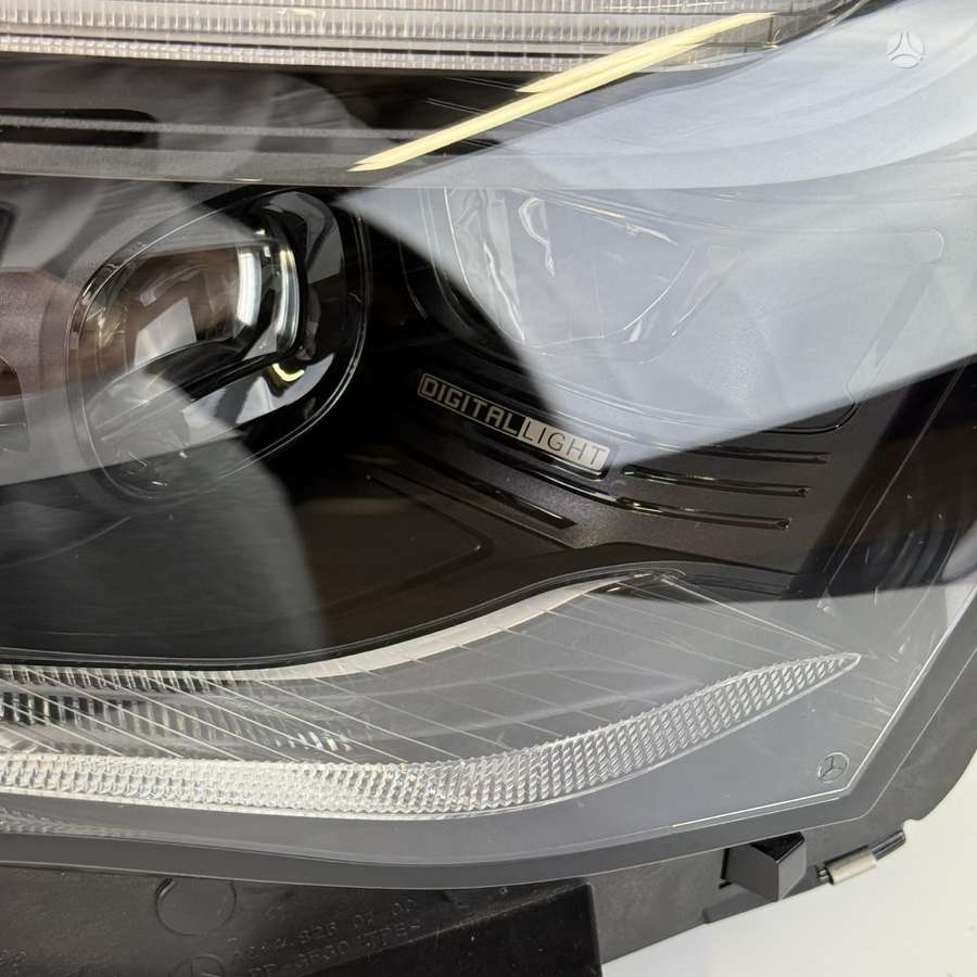 Mercedes-Benz E klasė фары