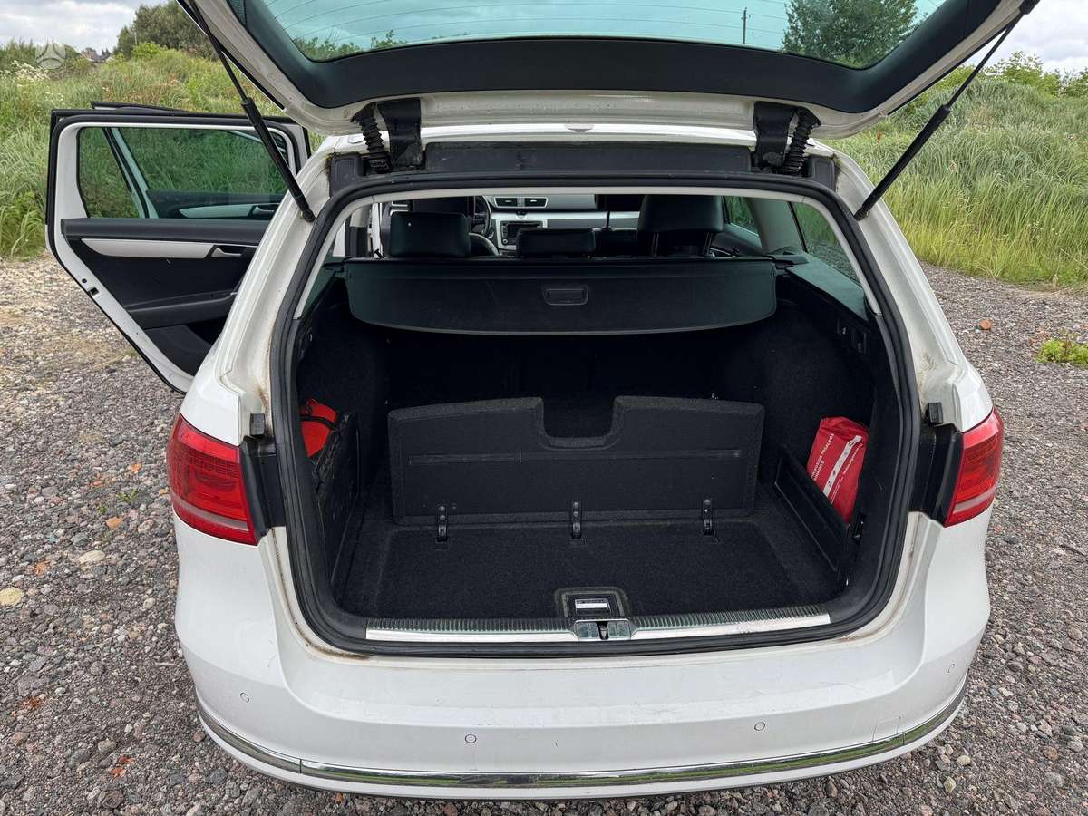 Volkswagen Passat - 7