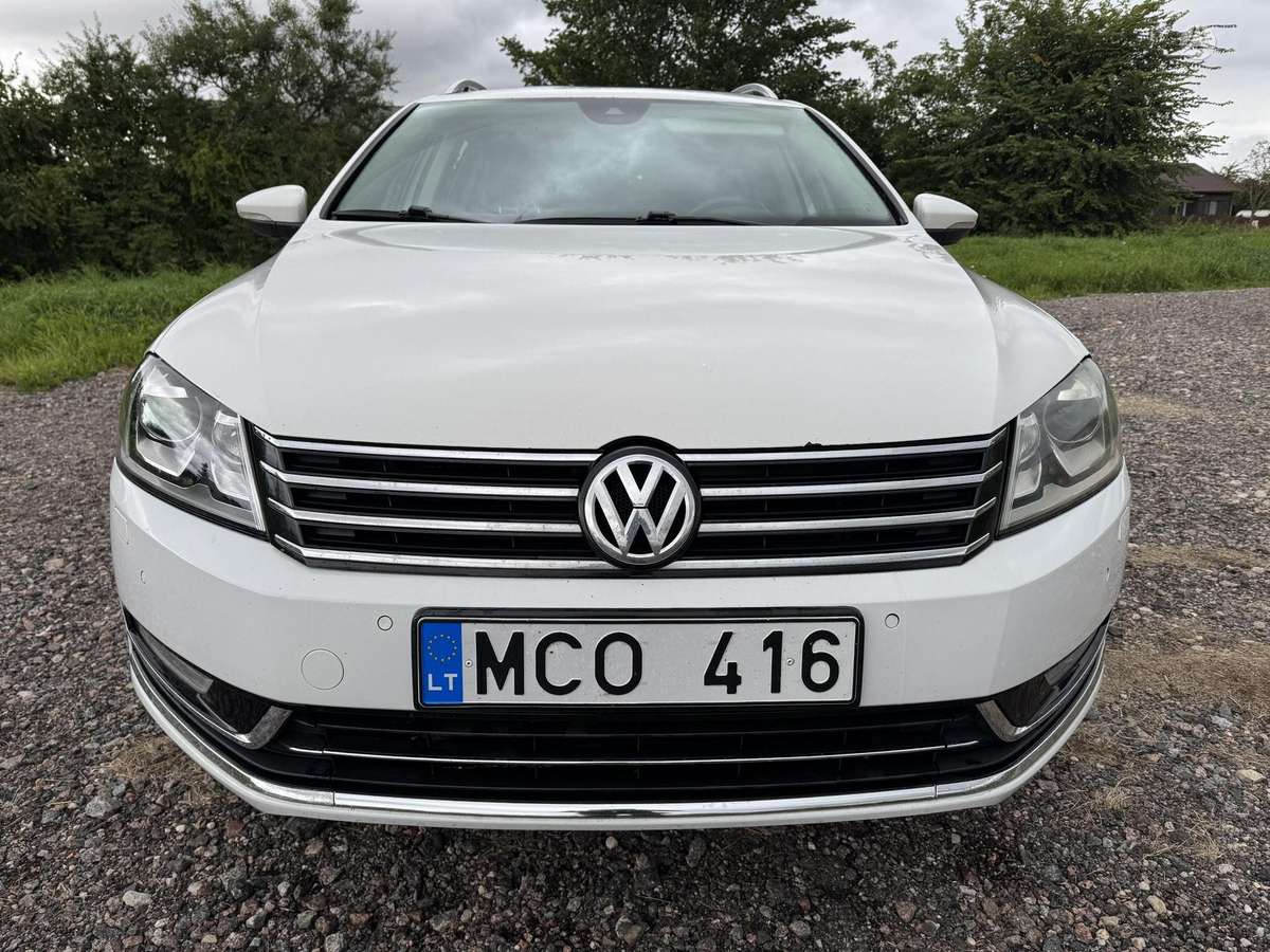Volkswagen Passat - 3