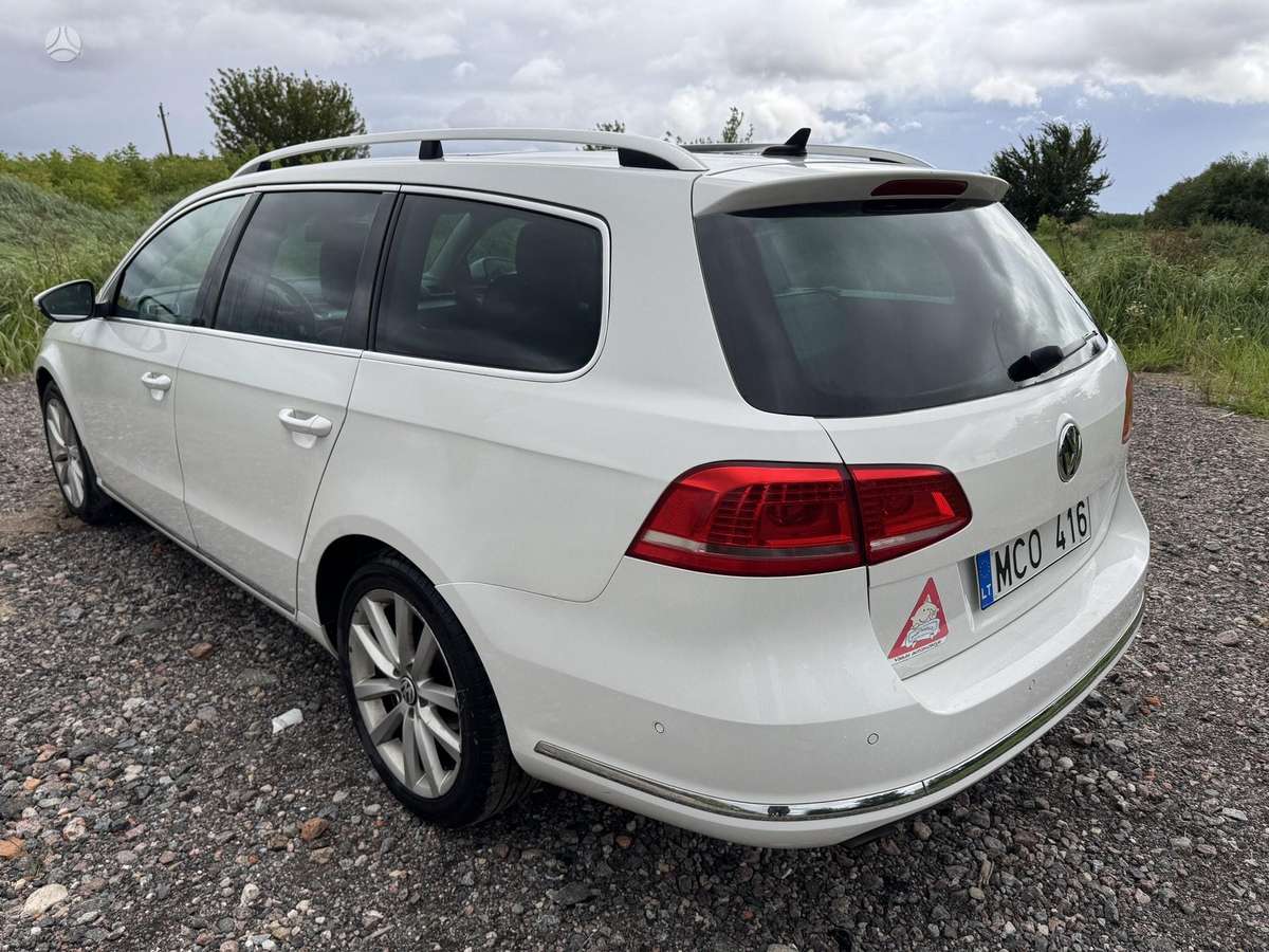 Volkswagen Passat - 8