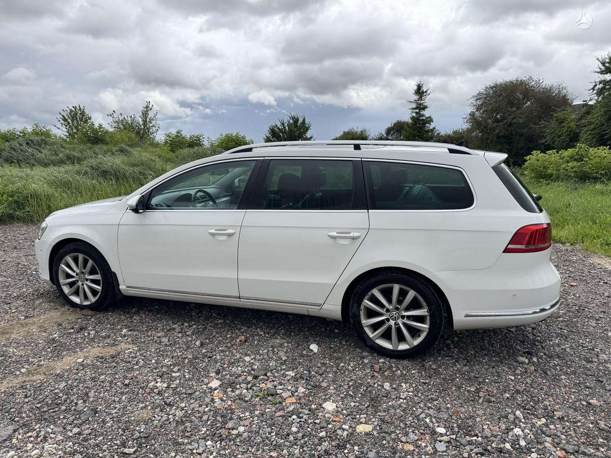 Volkswagen Passat - 10