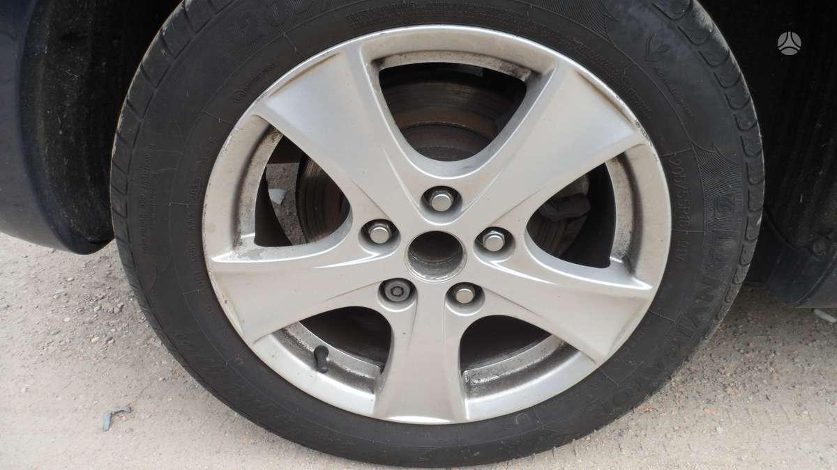 Toyota Corolla Verso rezerves daļās